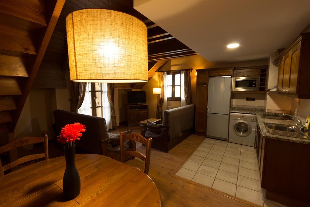 Apartamentos Casa Lavedan Tramacastilla de Tena Exteriér fotografie