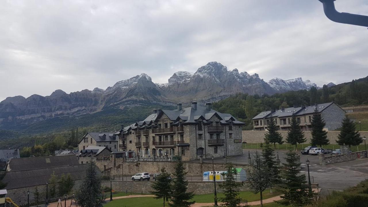 Apartamentos Casa Lavedan Tramacastilla de Tena Exteriér fotografie